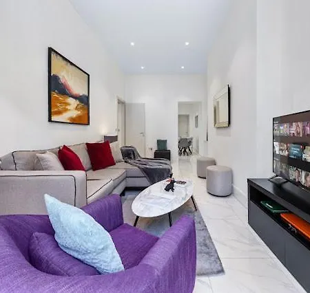 Harley Street Luxury Snug Apartment
